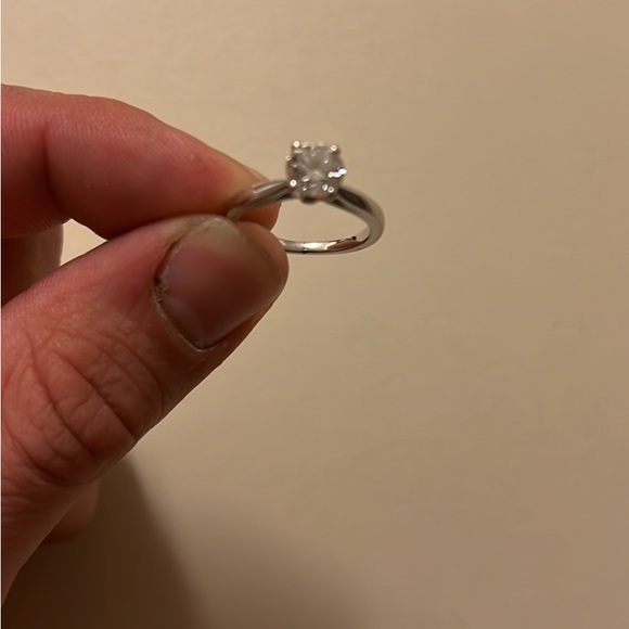 Engagement ring and Wedding Band set - Picture 2 of 3